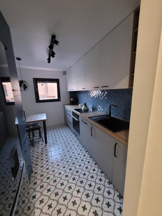 Apartamentos Sabinillas San Luis de Sabinillas Eksteriør billede