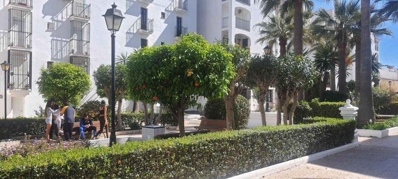 Apartamentos Sabinillas San Luis de Sabinillas Eksteriør billede